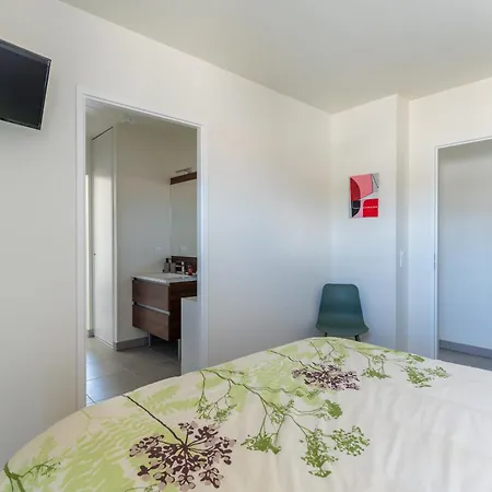 Bel Neuf A Plage, 400m De L'ocean, 2 Etoiles, 4 Pers, Parking, Balcon, Equipe - Fr-1-50-136 Apartment