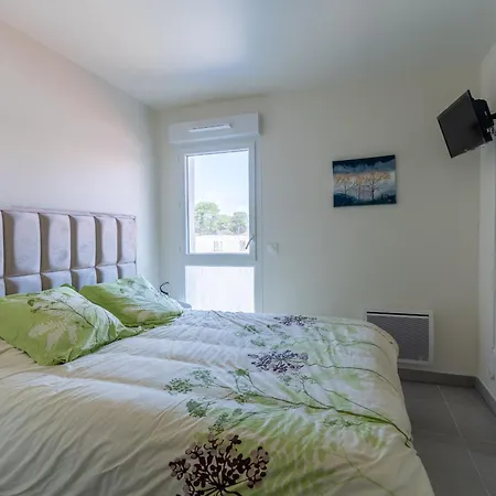 Apartment Bel Neuf A Plage, 400m De L'ocean, 2 Etoiles, 4 Pers, Parking, Balcon, Equipe - Fr-1-50-136