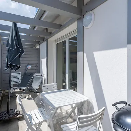 Bel Neuf A Plage, 400m De L'ocean, 2 Etoiles, 4 Pers, Parking, Balcon, Equipe - Fr-1-50-136